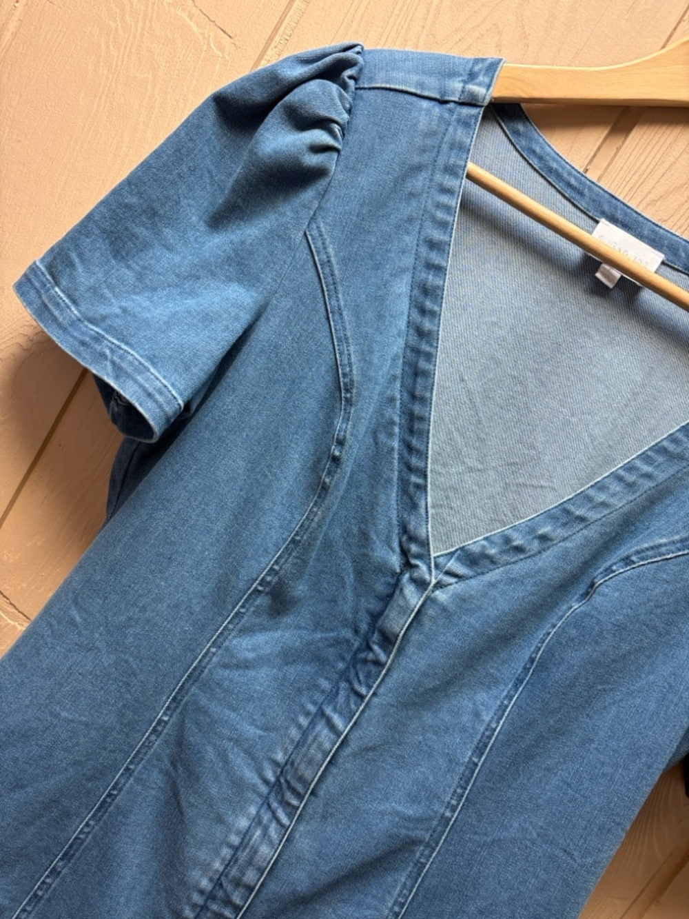 Sugarlips Blue Denim V-Neck Mini Dress - Picture 4 of 13